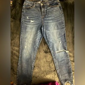 NEW YORK & COMPANY JEANS !!!! BRAND NEW /NEVER WORN!!!! 14 TALL 31”INSEAM